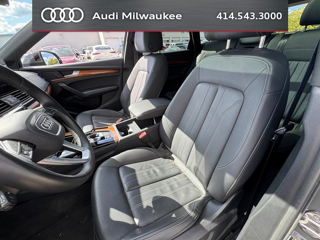 2023 Audi Q5 45 S line Premium quattro