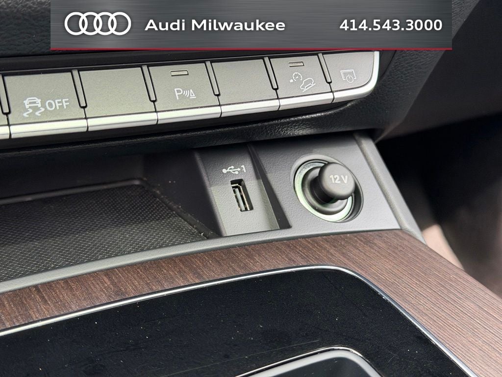 2023 Audi Q5 45 S line Premium quattro