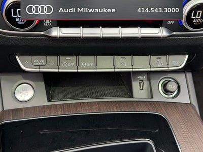 2023 Audi Q5 45 S line Premium quattro