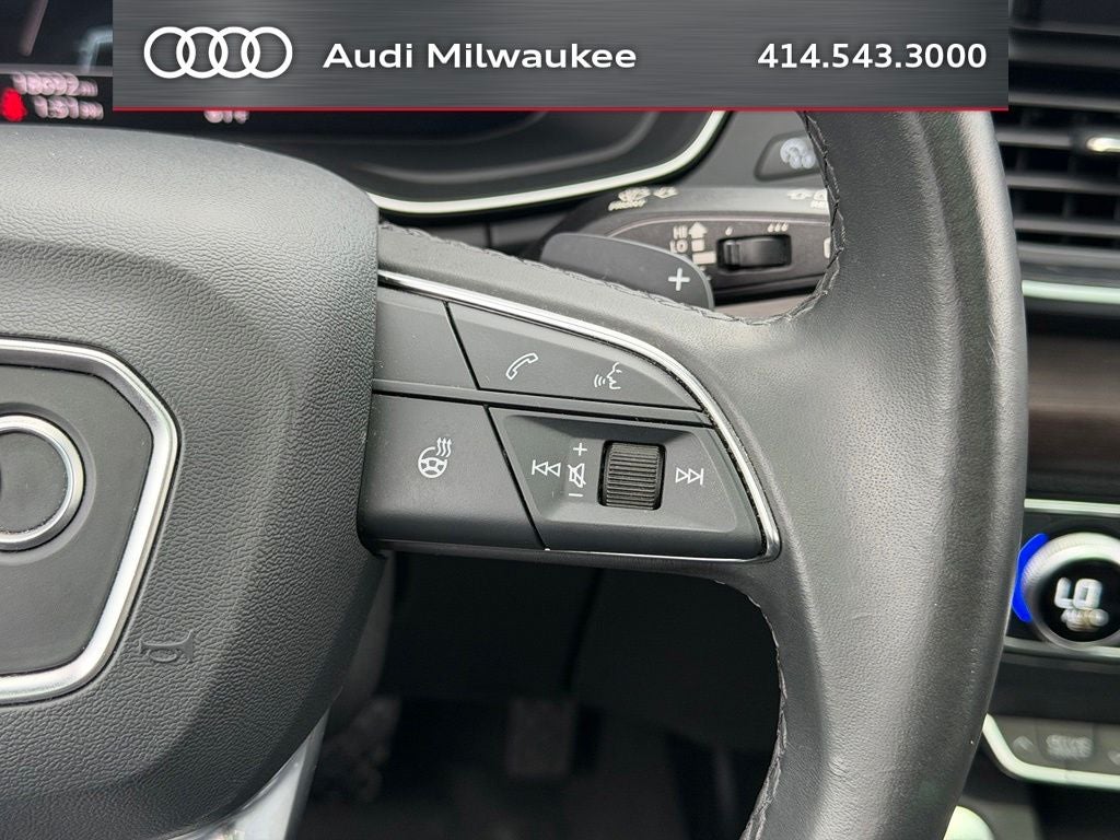 2023 Audi Q5 45 S line Premium quattro