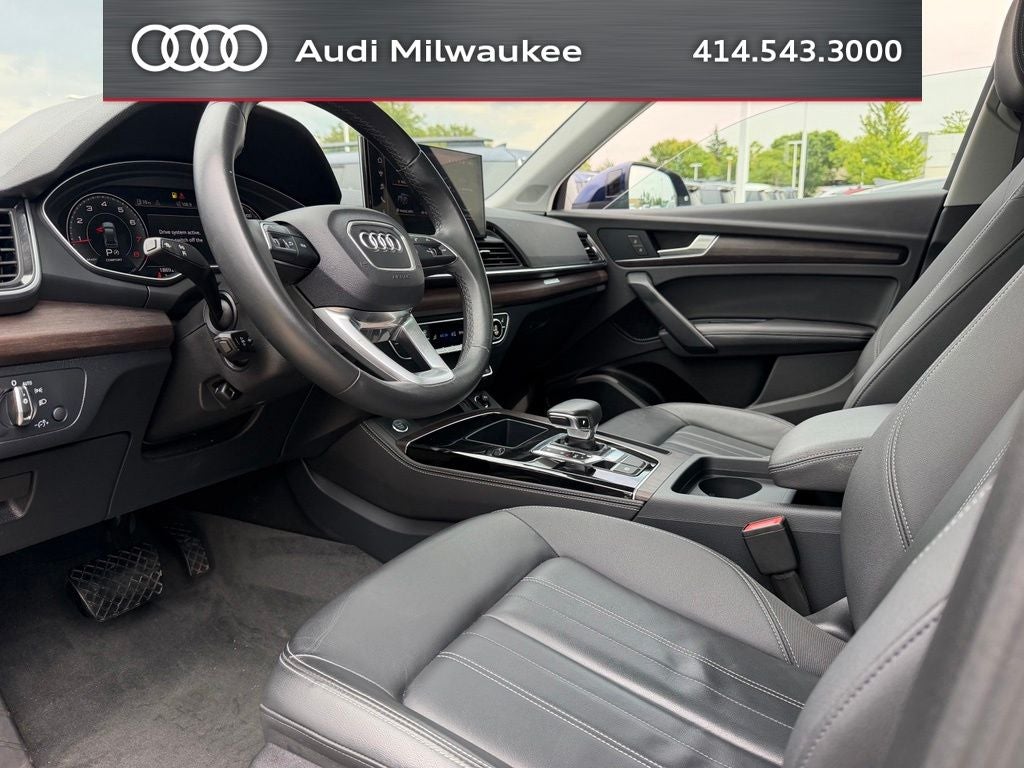 2023 Audi Q5 45 S line Premium quattro