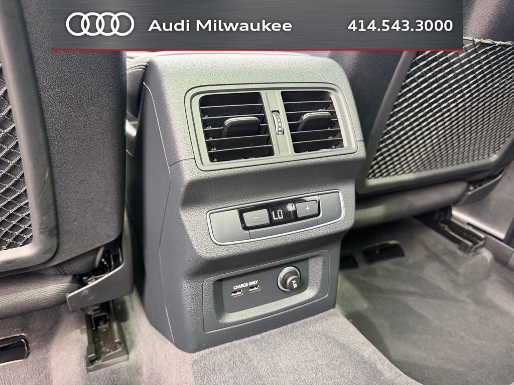 2023 Audi Q5 45 S line Premium quattro