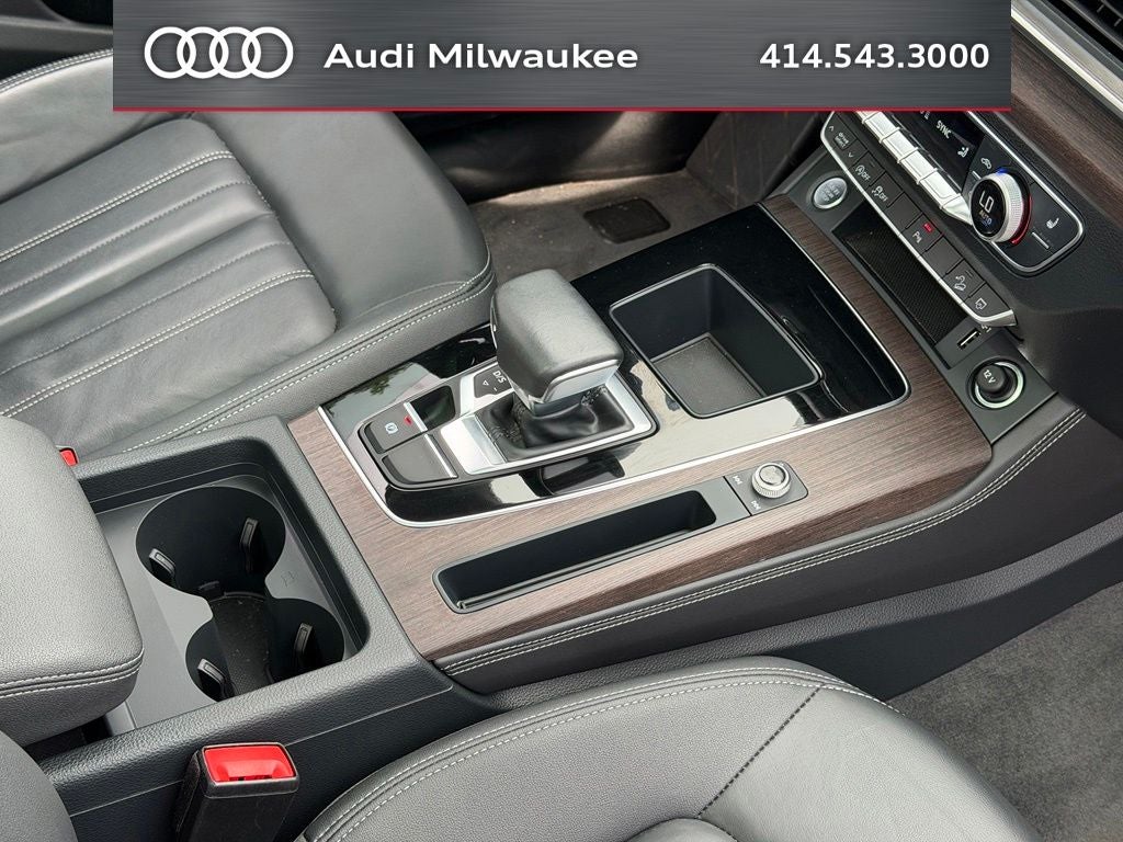 2023 Audi Q5 45 S line Premium quattro