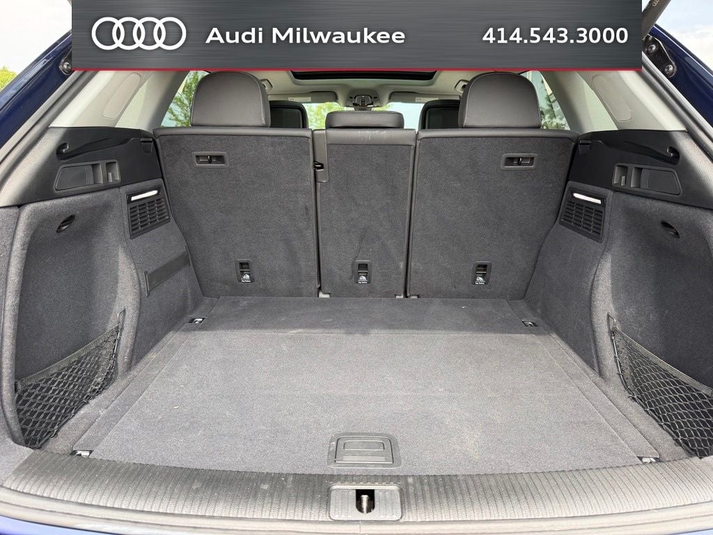 2023 Audi Q5 45 S line Premium quattro