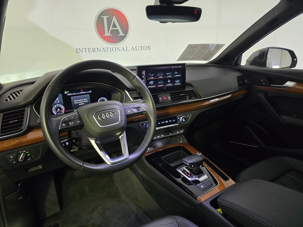 2022 Audi Q5 45 S line Premium Plus quattro