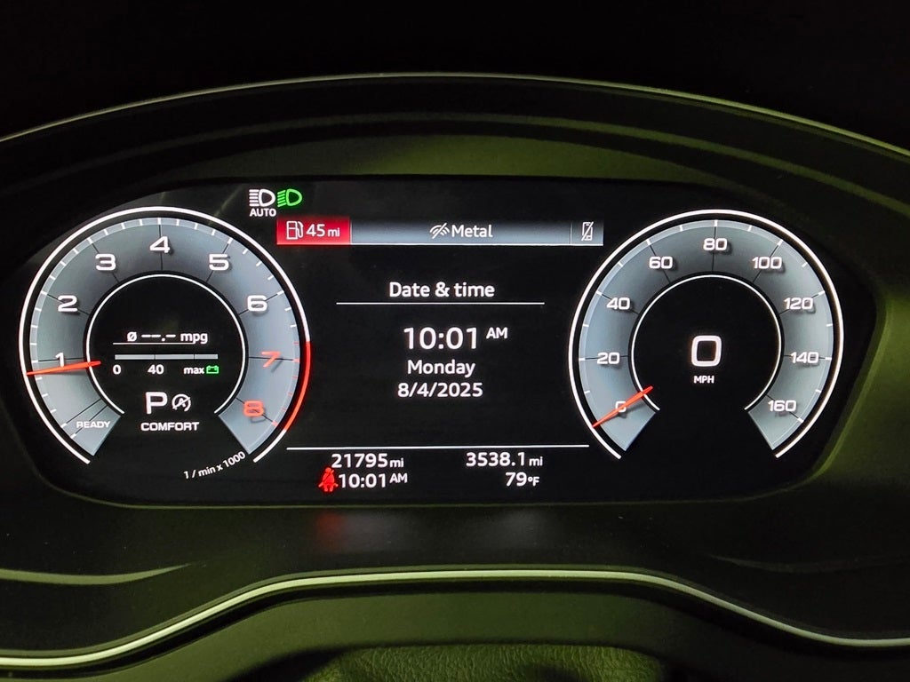 2022 Audi Q5 45 S line Premium Plus quattro