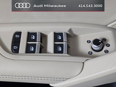 2023 Audi Q5 45 S line Premium quattro