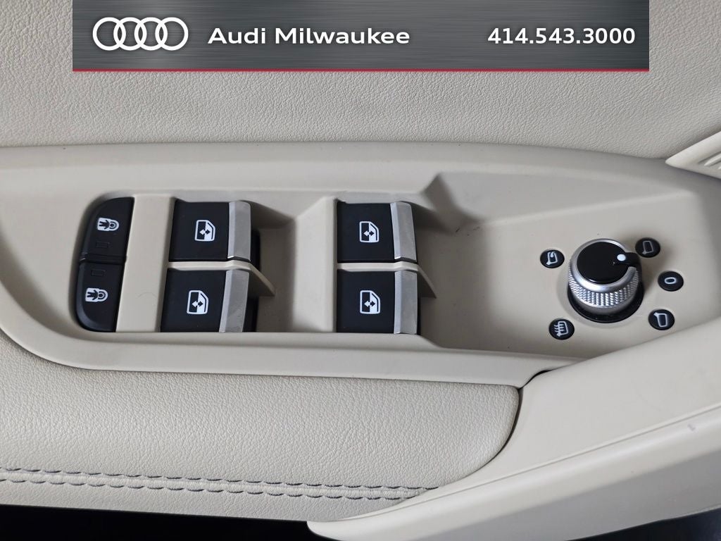 2023 Audi Q5 45 S line Premium quattro