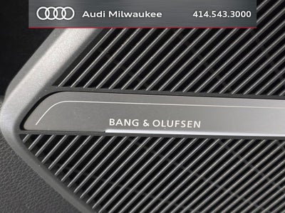 2023 Audi Q5 45 S line Premium quattro