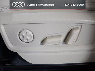 2023 Audi Q5 45 S line Premium quattro