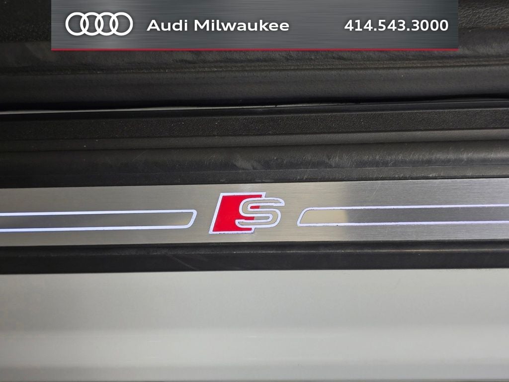 2023 Audi Q5 45 S line Premium quattro