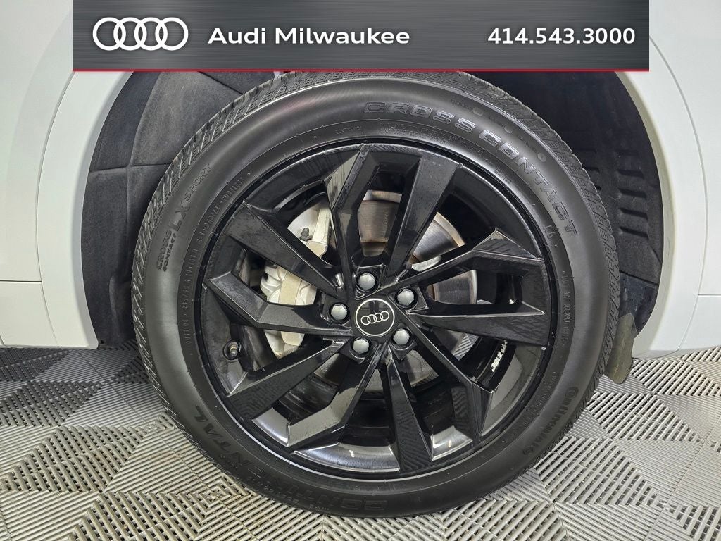 2023 Audi Q5 45 S line Premium quattro