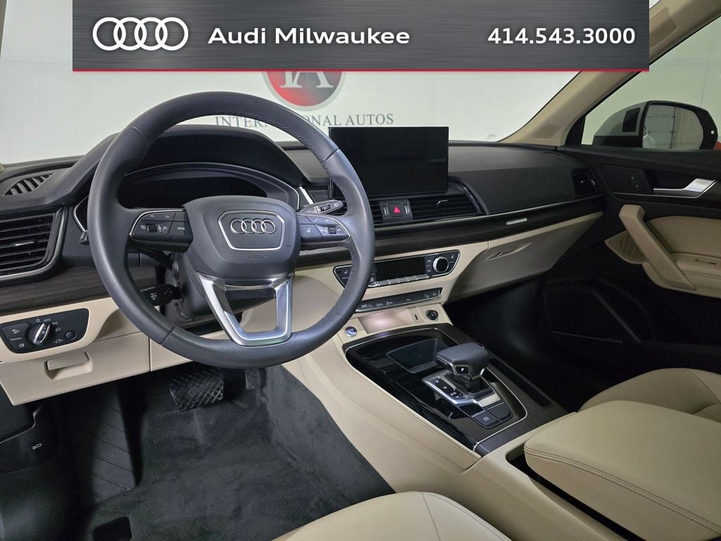 2023 Audi Q5 45 S line Premium quattro