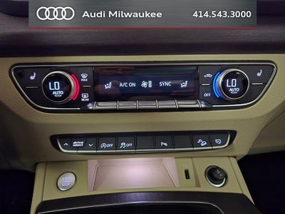 2023 Audi Q5 45 S line Premium quattro