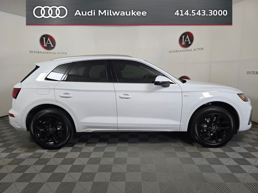 2023 Audi Q5 45 S line Premium quattro