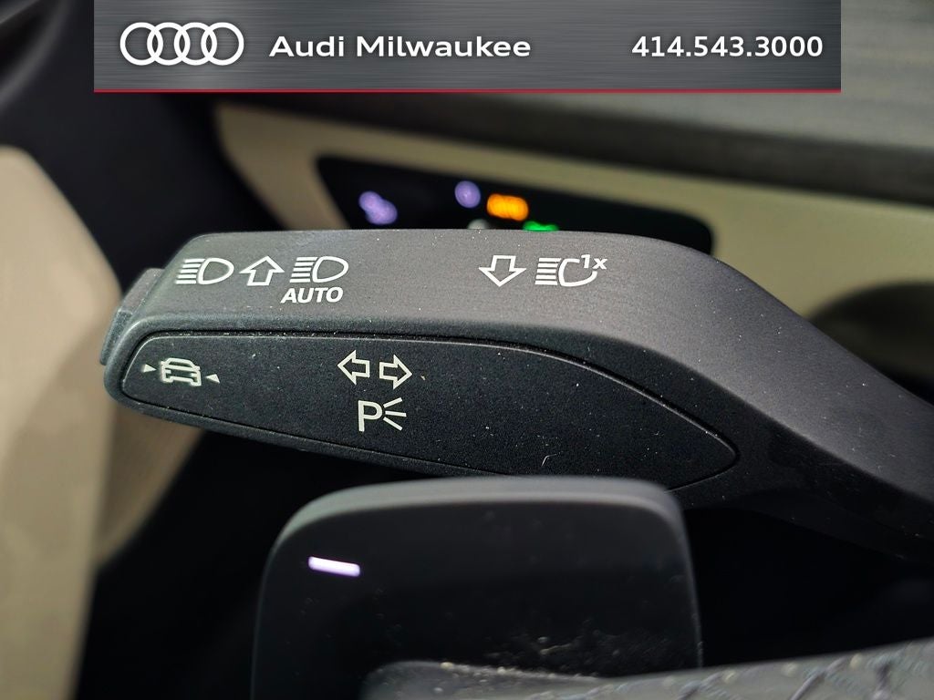 2023 Audi Q5 45 S line Premium quattro