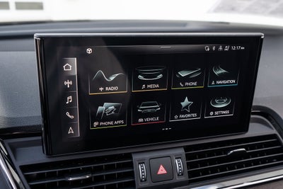 2022 Audi Q5 45 S line Premium Plus quattro