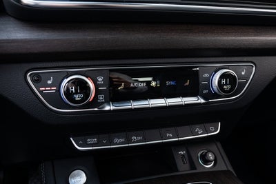 2022 Audi Q5 45 S line Premium Plus quattro