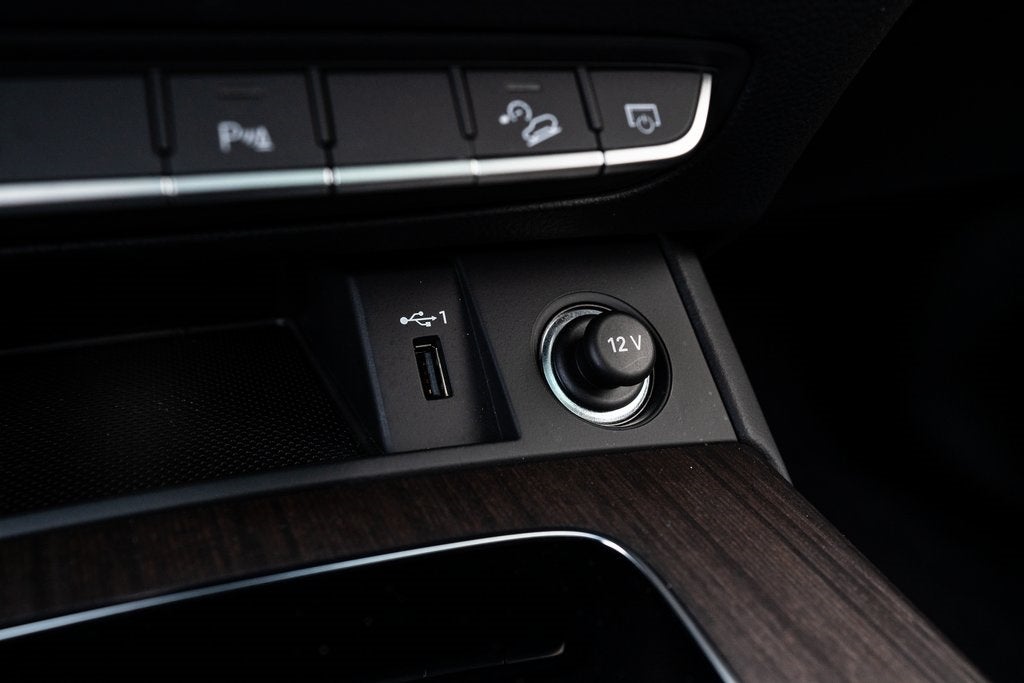 2022 Audi Q5 45 S line Premium Plus quattro