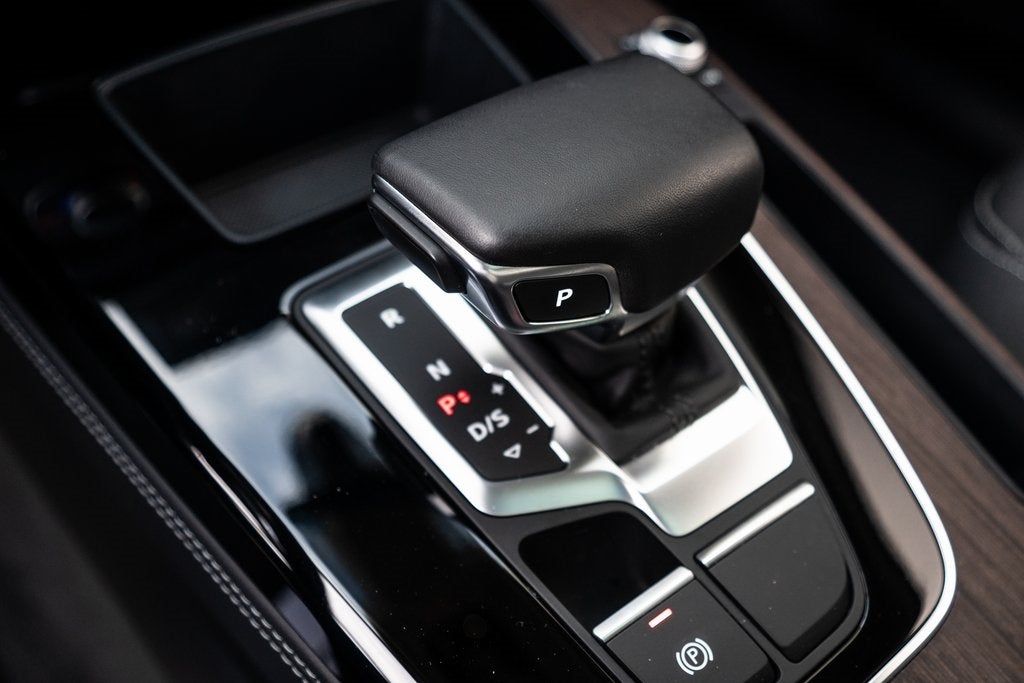 2022 Audi Q5 45 S line Premium Plus quattro