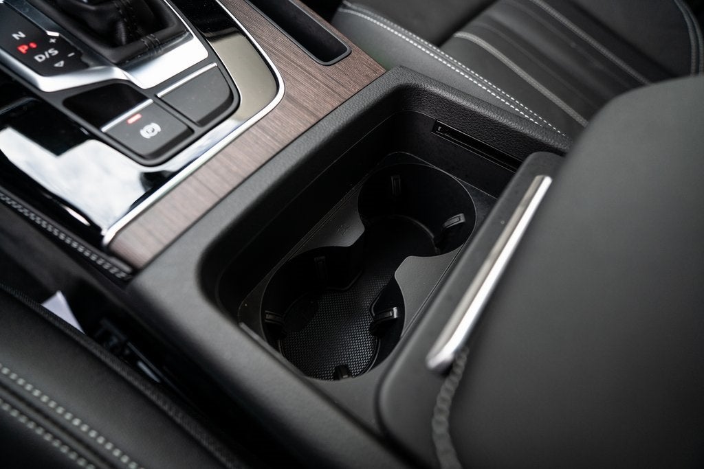 2022 Audi Q5 45 S line Premium Plus quattro