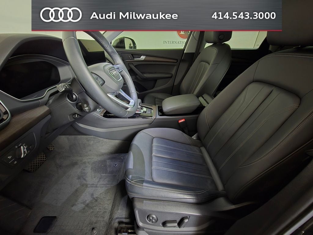 2023 Audi Q5 45 S line Premium quattro