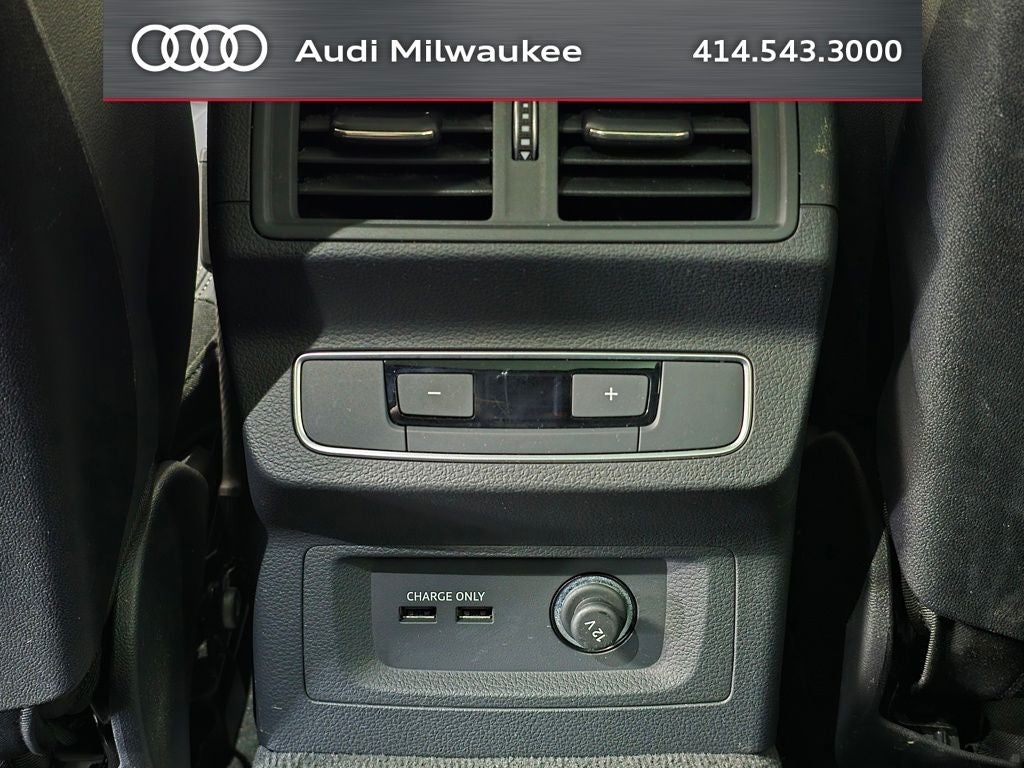 2023 Audi Q5 45 S line Premium quattro