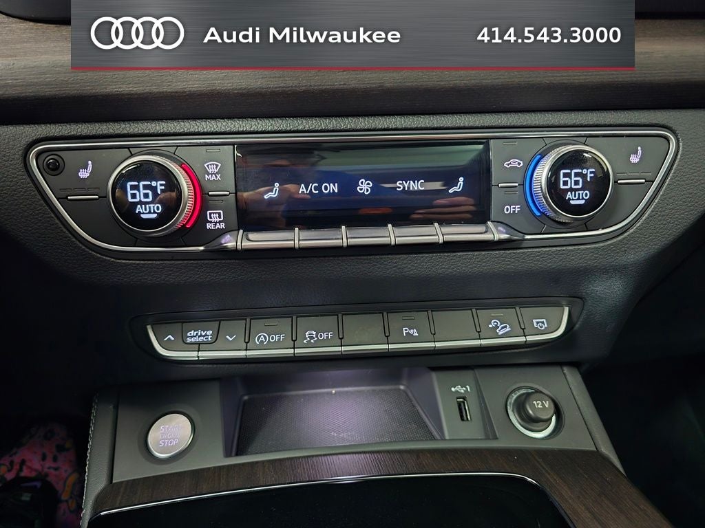 2023 Audi Q5 45 S line Premium quattro