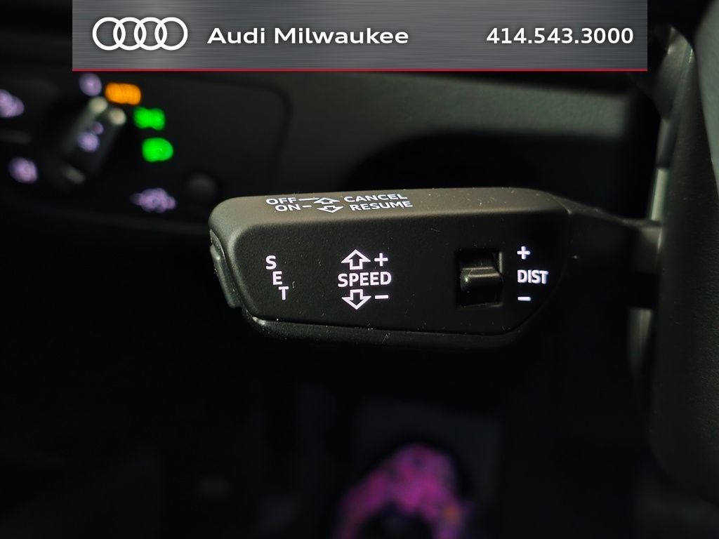 2023 Audi Q5 45 S line Premium quattro