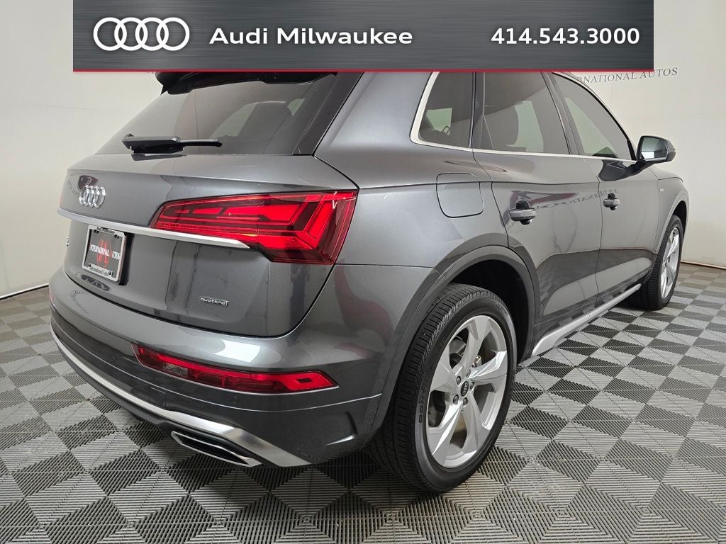 2023 Audi Q5 45 S line Premium quattro