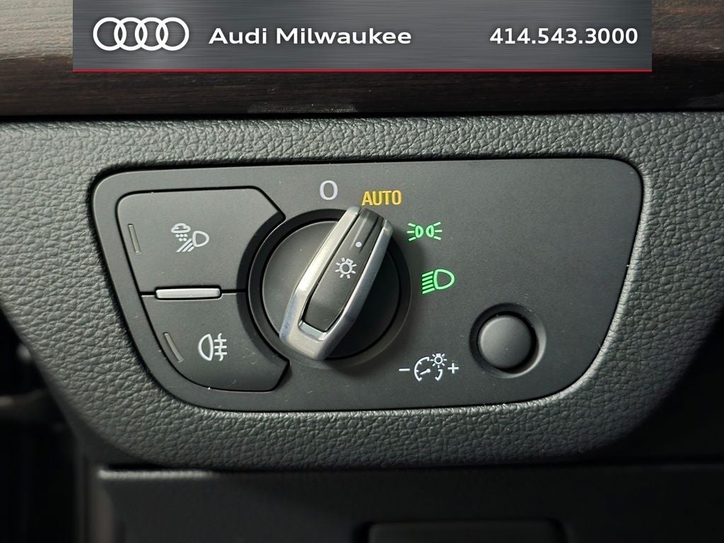 2023 Audi Q5 45 S line Premium quattro