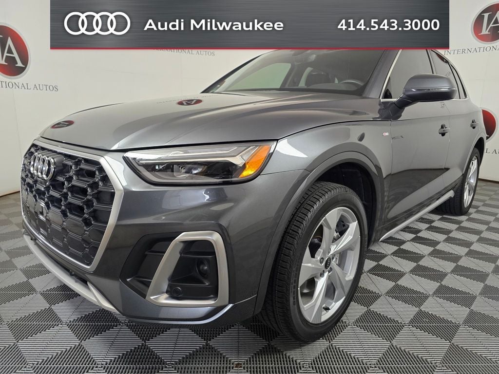 2023 Audi Q5 45 S line Premium quattro