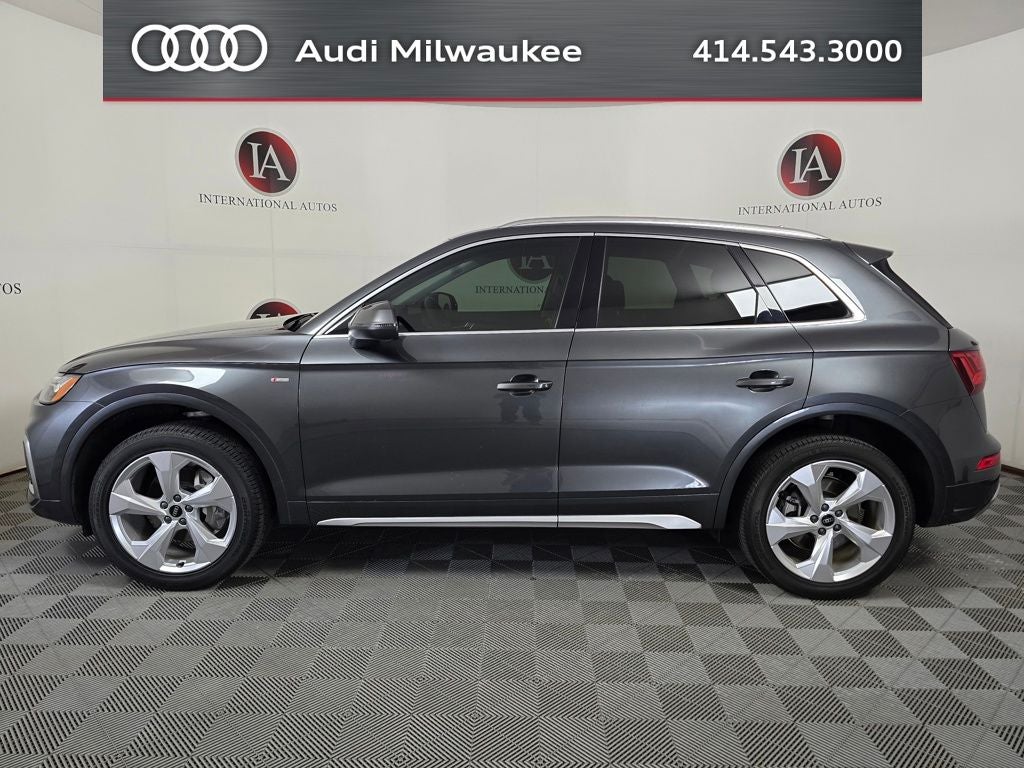 2023 Audi Q5 45 S line Premium quattro