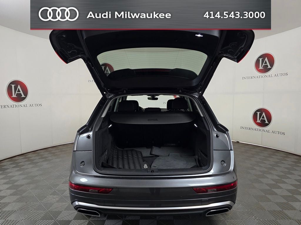 2023 Audi Q5 45 S line Premium quattro