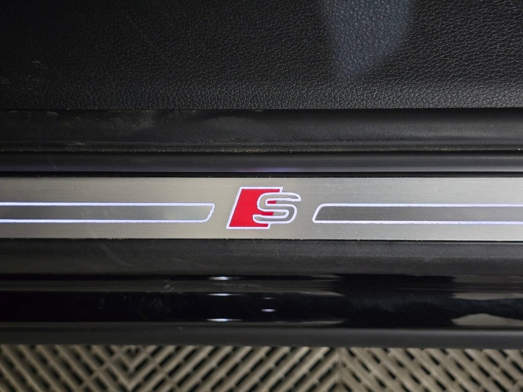 2022 Audi Q3 Premium Plus S Line quattro