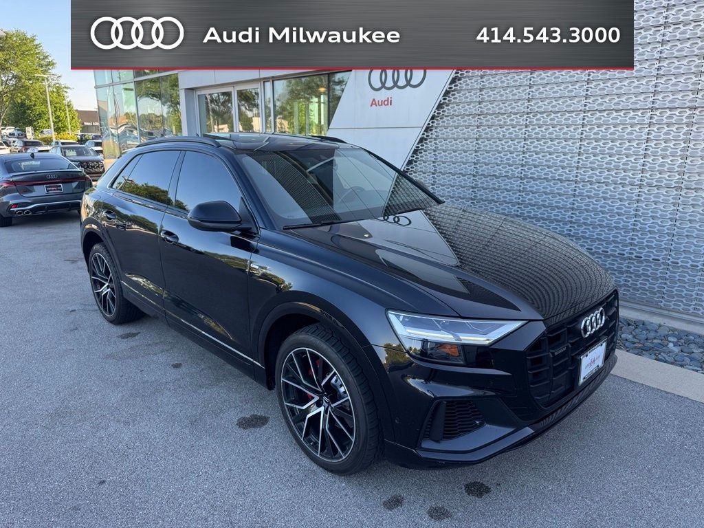 2020 Audi Q8 55 Premium Plus quattro