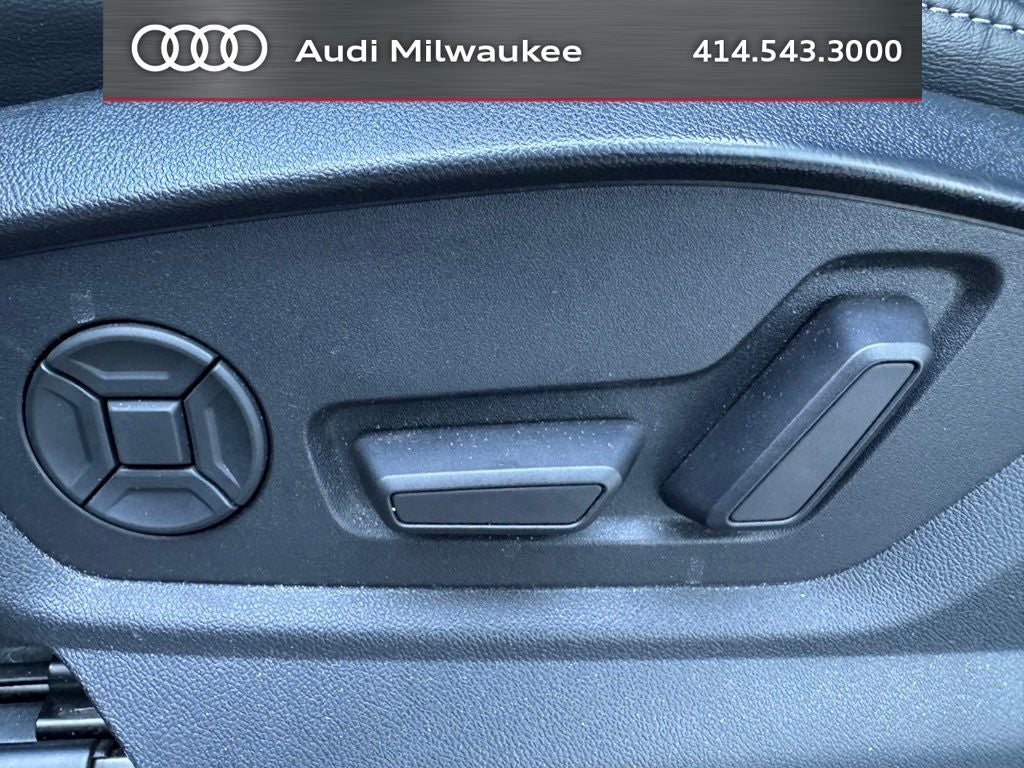 2020 Audi Q8 55 Premium Plus quattro