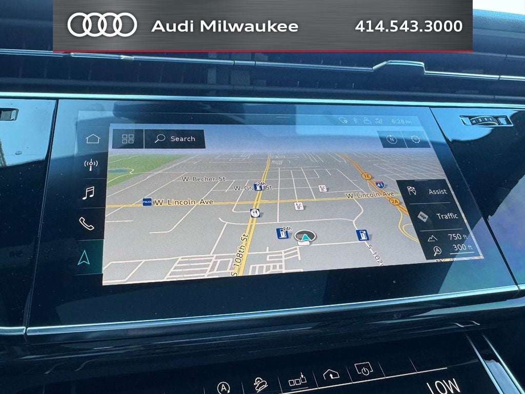 2020 Audi Q8 55 Premium Plus quattro