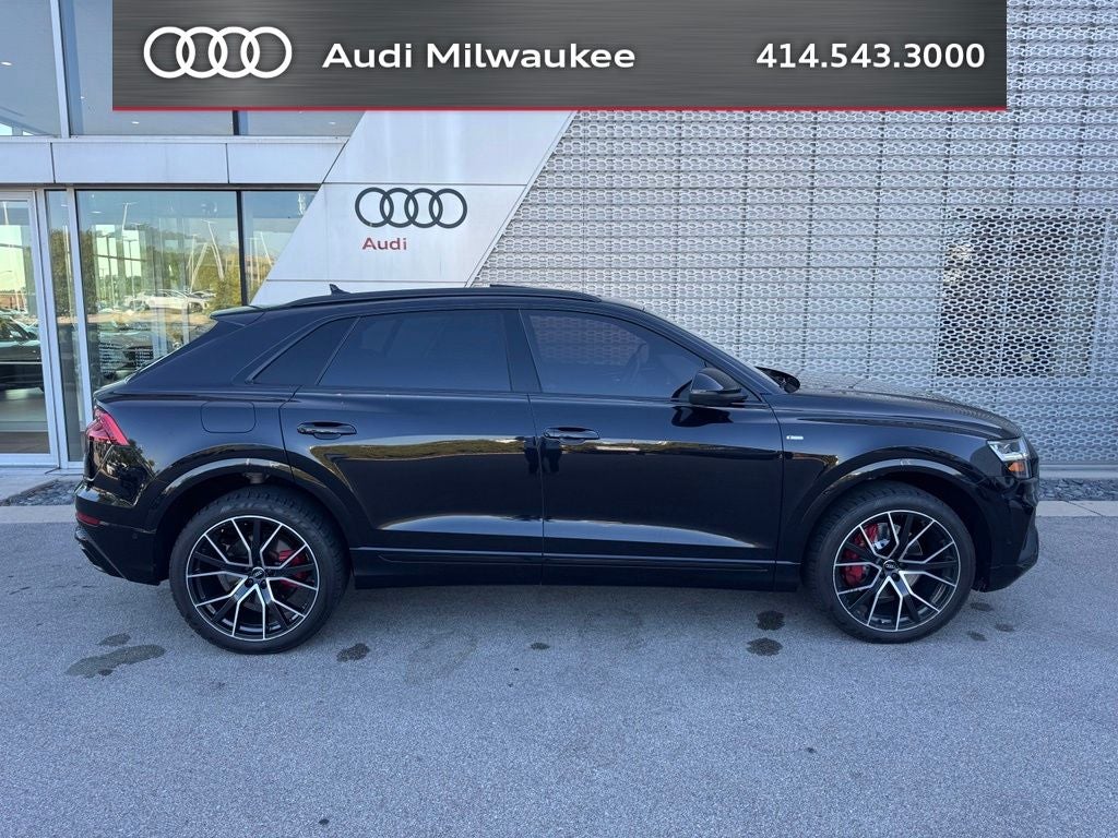 2020 Audi Q8 55 Premium Plus quattro