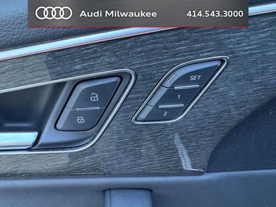2020 Audi Q8 55 Premium Plus quattro