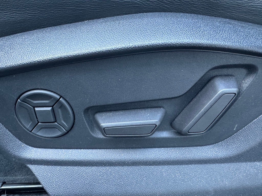 2023 Audi Q8 55 Premium Plus quattro