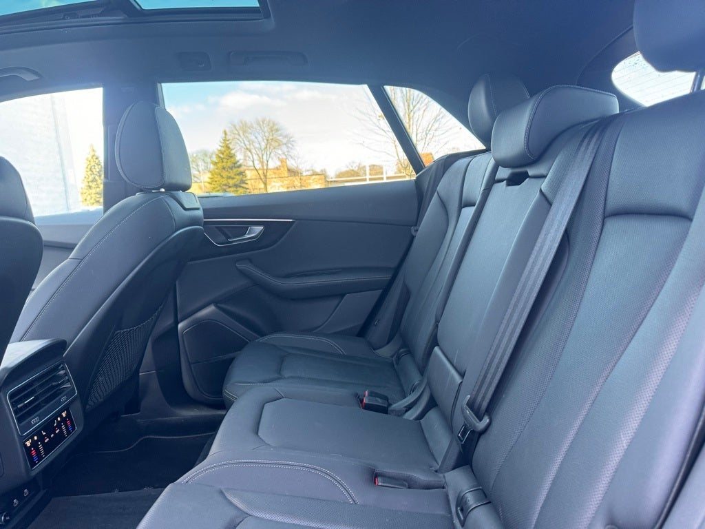 2023 Audi Q8 55 Premium Plus quattro