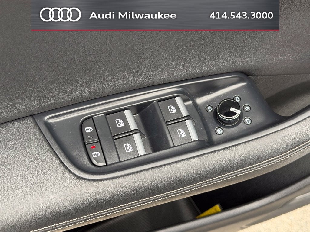 2023 Audi Q8 55 Premium Plus quattro