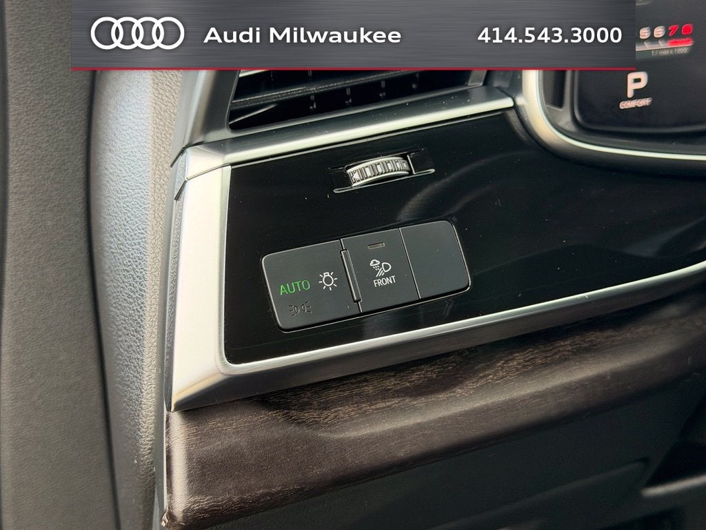 2023 Audi Q8 55 Premium Plus quattro