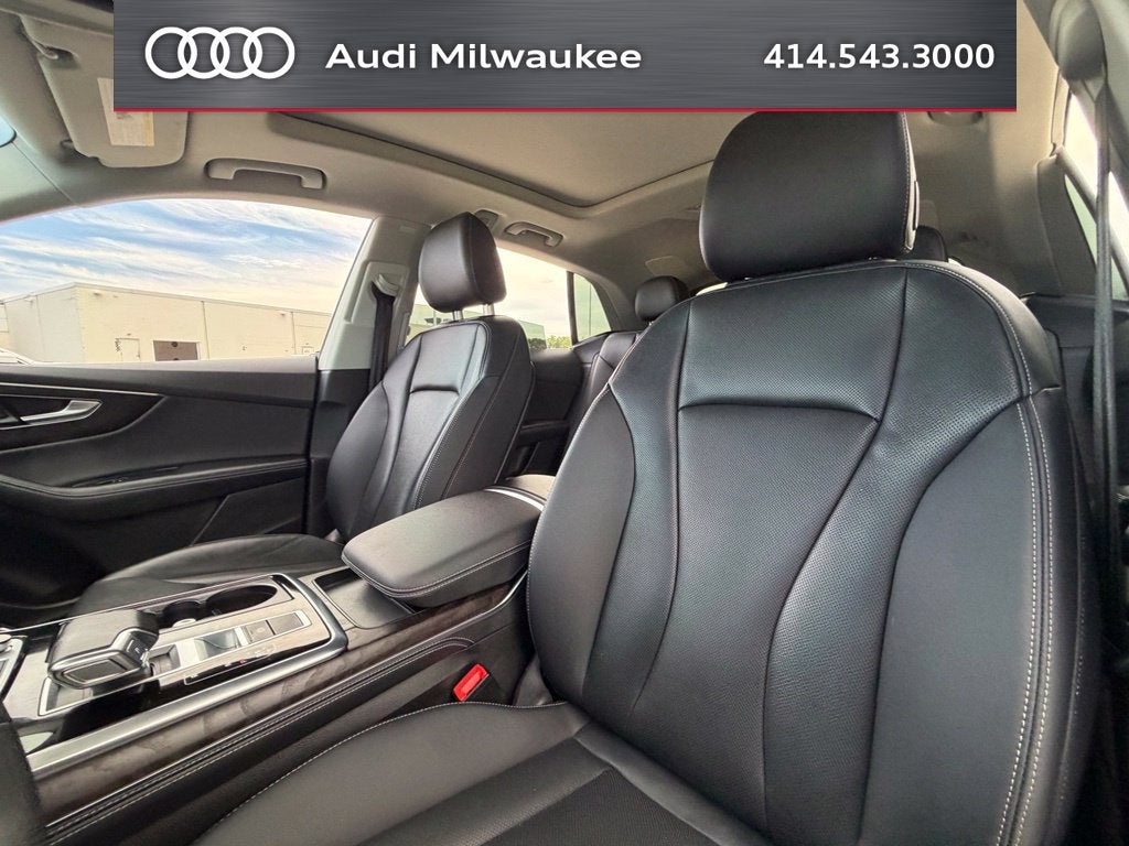 2023 Audi Q8 55 Premium Plus quattro