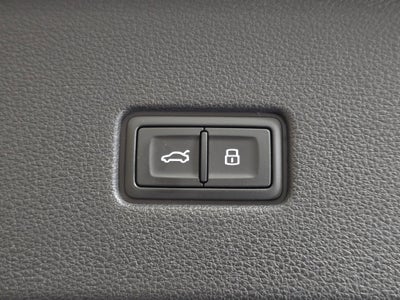 2023 Audi Q8 55 Premium Plus quattro