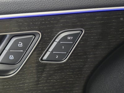 2023 Audi Q8 55 Premium Plus quattro