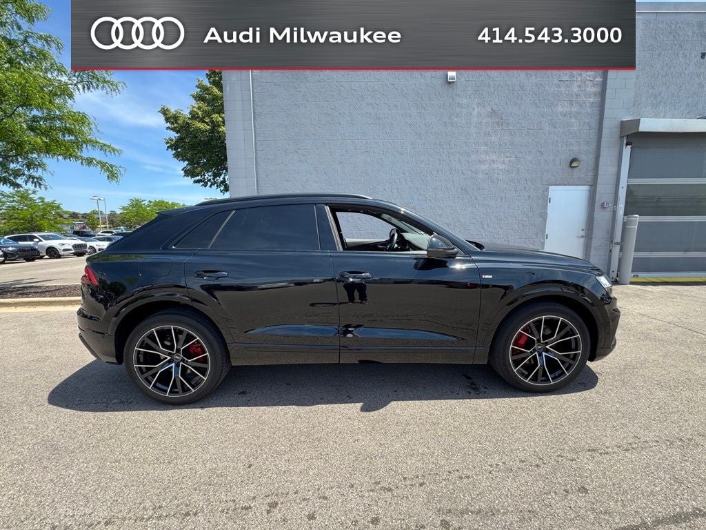 2023 Audi Q8 55 Premium Plus quattro