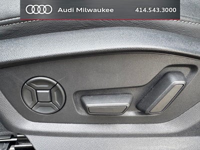 2023 Audi Q8 55 Premium Plus quattro