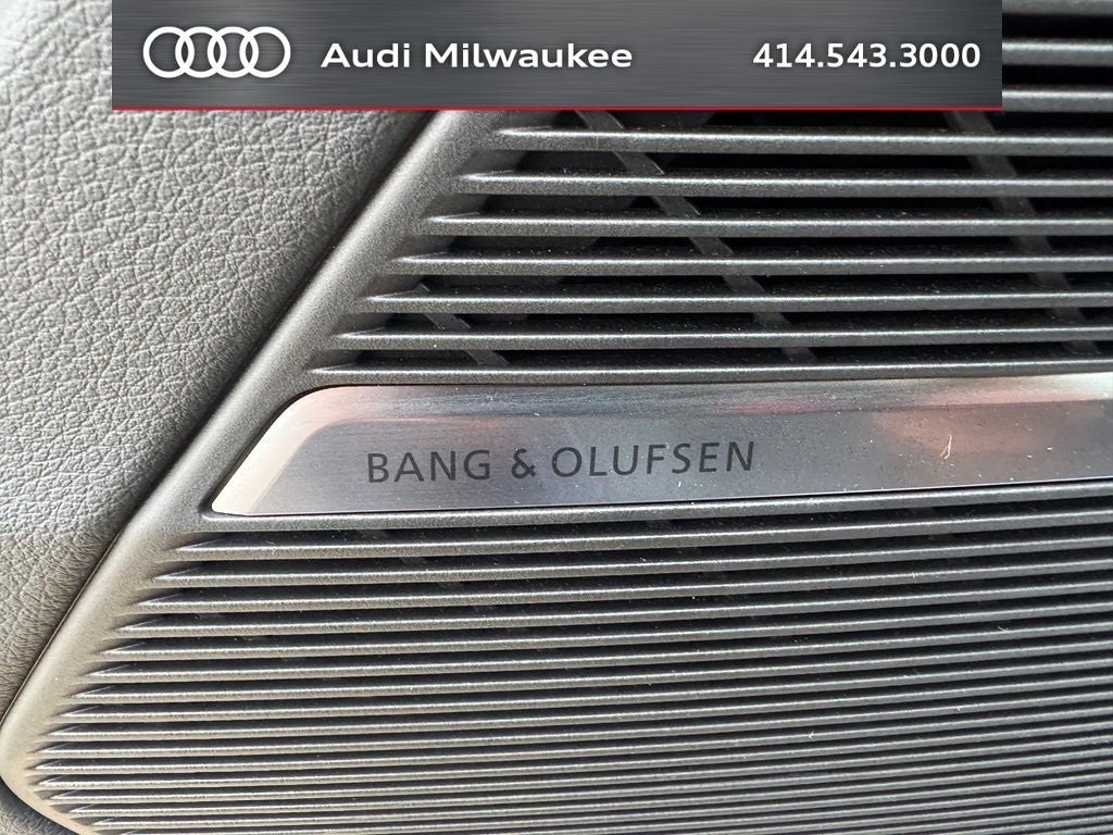 2023 Audi Q8 55 Premium Plus quattro